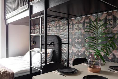 Hugo Apartment Hotel Hugo Apartment Hotel