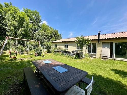 Grande maison en Cévennes,montagne, lacs, rivières gîte à louer Gourdouze