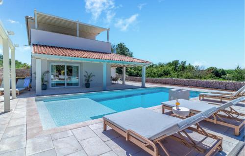 Beautiful Home In Barban With Sauna