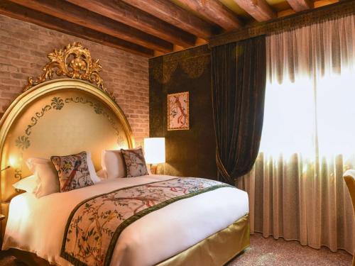 572171686 Hotel Papadopoli Venezia - MGallery Collection