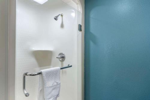 Sleep Inn Clearwater-St Petersburg - image 13