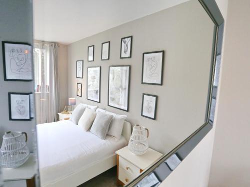 Sunny Apartment - 8 Mins Drive to Coop Arena - Pass the Keys, Manchester (photo 9)
