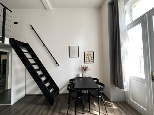 Grand Viceroy Apartments - Gothic Tower View, Прага (фото 7)