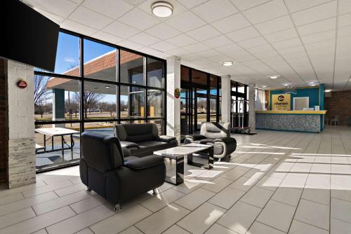 Clarion Pointe Bloomington-Normal near I-55 and University in Bloomington, USA