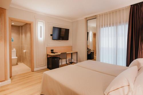 Miramar Hotel 4* Superior - image 14