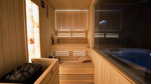 sauna, Hotel Kocka Vrnjačka Banja in Vrnjacka Banja