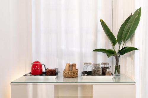 Chic & Basic Born Boutique Hotel - image 10