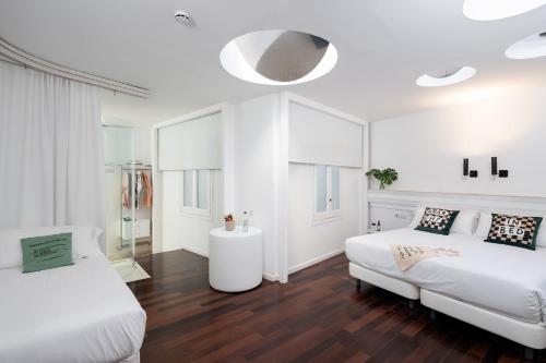 Chic & Basic Born Boutique Hotel - image 4
