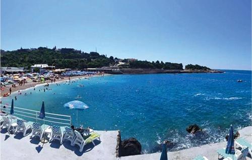 A szálláshely kívülről, Beautiful Apartment In Utjeha in Utjeha