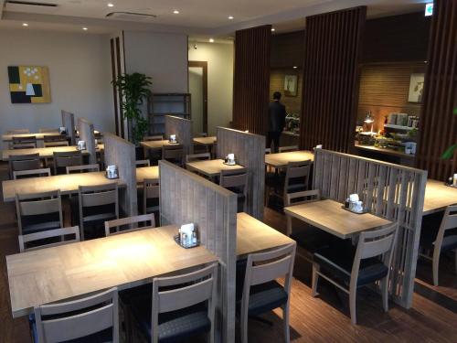 Restaurant, Hotel Route Inn Annaka in Annaka