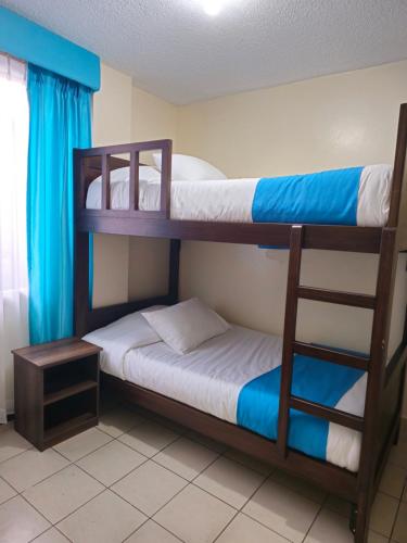 1 bunk bed