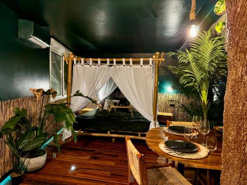 Jungle Love Room, Tuluza (zdjęcie 9)