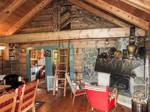 Chalet Haukedalspanorama by Interhome in Viksdalen