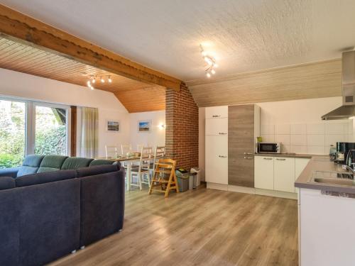 Holiday Home Eifelnatur - Haus 2-4 by Interhome in 伊梅拉特