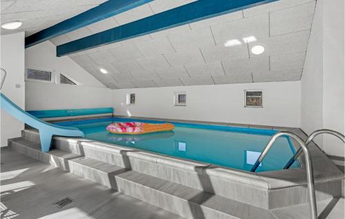 Swimming pool, Pet Friendly Home In Hadsund With Sauna in Hadsund