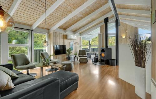 Holiday Home Pøt Strandby Denmk in จูเอลส์มินเดอ