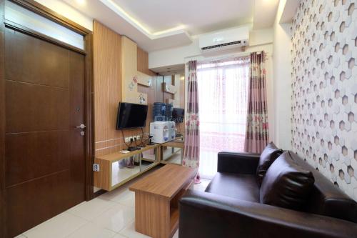 Comfort Stay 2BR at Bogor Valley Apartment By Travelio - image 4