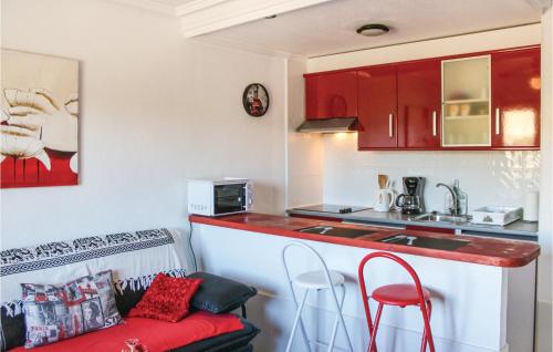 1 Bedroom Gorgeous Apartment In Rojales in Rojales
