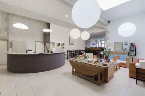 Predvorje, Brit Hotel Alghotel in Cancale