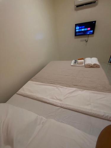 AMV Hotel, Events Place & Restaurant Room Type - Deluxe Room