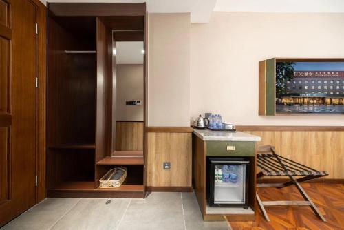 Nost algia Hotel Beijing Panjiayuan Antique Market 时光漫步酒店北京潘家园劲松地铁站店 Free fresh ground coffee,Free l