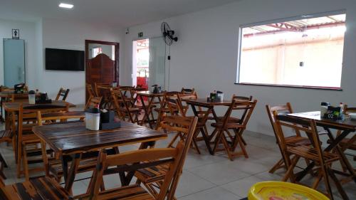 Pousada e Restaurante Br101 in ซานโตอันตานีโอ เด เจซูส