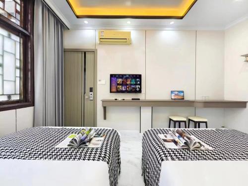 聚贤居客栈 Fenghuang Juxianju Inn 聚贤居客栈 Fenghuang Juxianju Inn