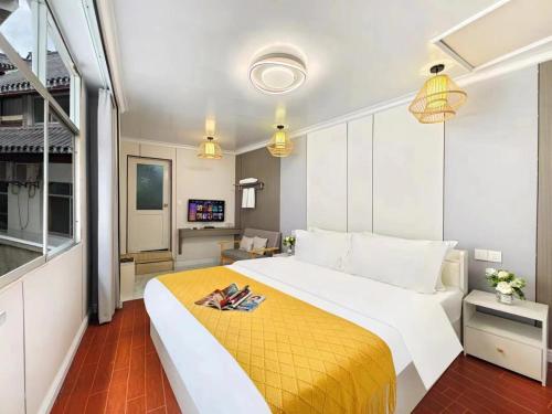 聚贤居客栈 Fenghuang Juxianju Inn 聚贤居客栈 Fenghuang Juxianju Inn