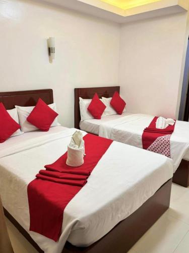 OYO 459 Offshore Hotel Room Type - Superior Family Room