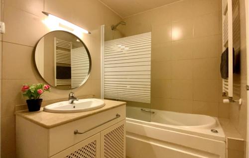 Apartment Diamante - image 13