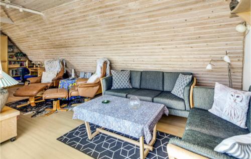 Two-Bedroom Holiday Home In Haderslev in Aro