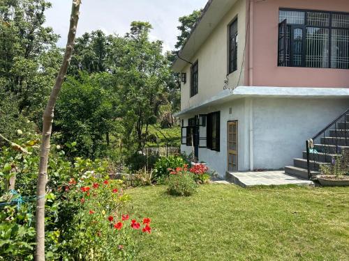 Jagdishwary kuteer Home stay in Kasoti