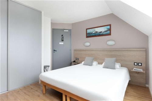 Brit Hotel Iroise Brest - image 4