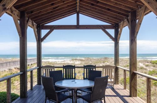 Madras House by Bryant Real Estate image