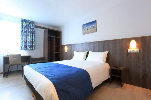 Brit Hotel Calais - image 8