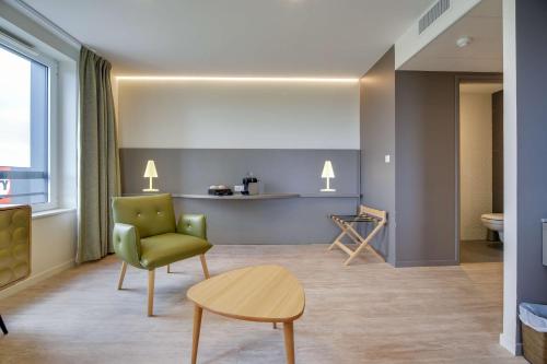 Brit Hotel Confort Saint-Dizier - image 4