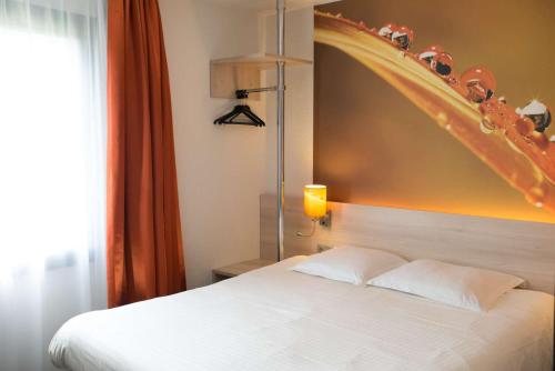 2 twin beds
