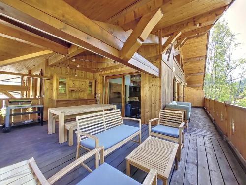 Balcons du Mont Evian in Le Biot