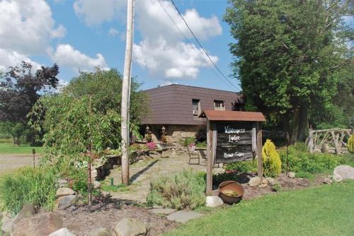 Wilderness Lodge - perfect family reunion, Wattsburg