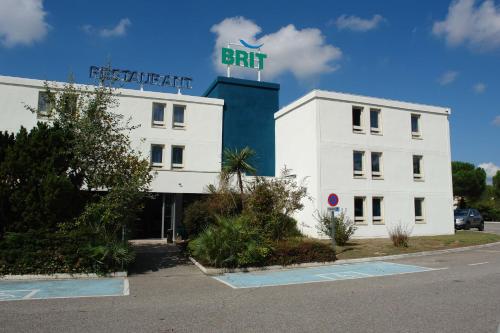 Brit Hotel Marseille Aeroport - 숙소 외관