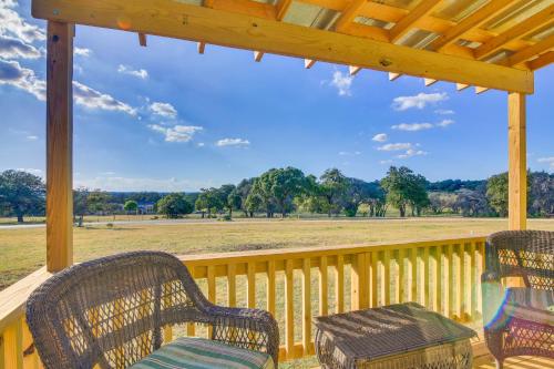 Ranch Cabin with Decks 10 Mi to Fredericksburg - image 10