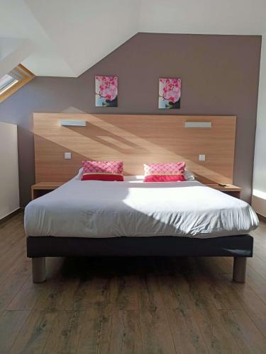 1 queen bed