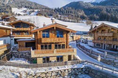 Nationalpark Chalet Hohe Warte 1 in Neukirchen am Großvenediger, Österreich