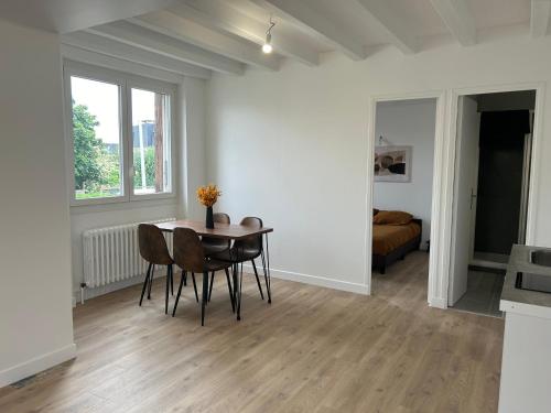 Paris Camping Ile du Roi in Triel-Sur-Seine