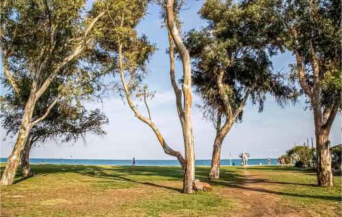 Two-Bedroom Apartment in Oropesa del Mar - image 13