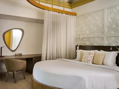 room detail thumbnail 0