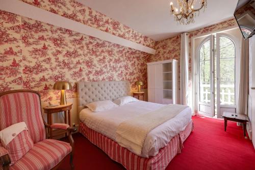 BRIT HOTEL & SPA Le Roc au Chien, Orne