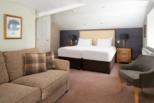 Ambleside Lake House - image 6