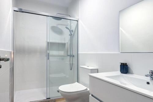 Modern & vibrant, URBAN holiday Flat, Фуэнхирола (фото 4)