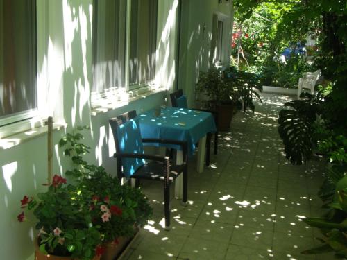  Studios Maria in Pythagoreio